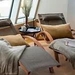 فندق Arthotel Bakker 3*