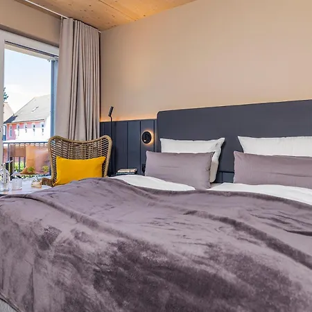 Arthotel Bakker ホテル