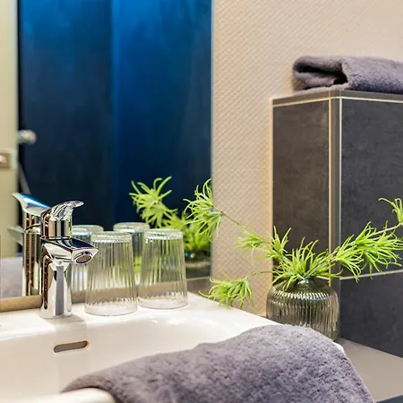 Arthotel Bakker Hotel 3*