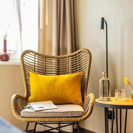 Arthotel Bakker ホテル