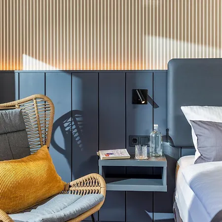 Arthotel Bakker ホテル