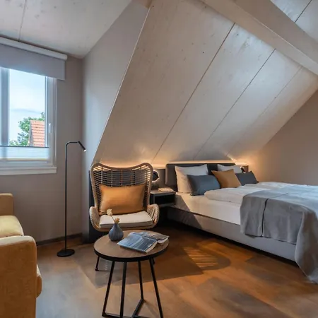 Arthotel Bakker ホテル ボルクム