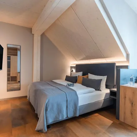 מלון Arthotel Bakker בורקום